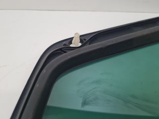 bontott VW GOLF VII Jobb hátsó Fixüveg (Ajtóban)