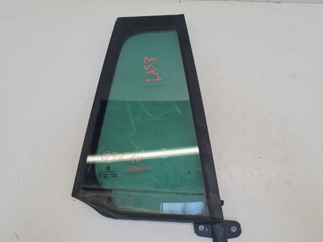 bontott VW GOLF VII Jobb hátsó Fixüveg (Ajtóban)