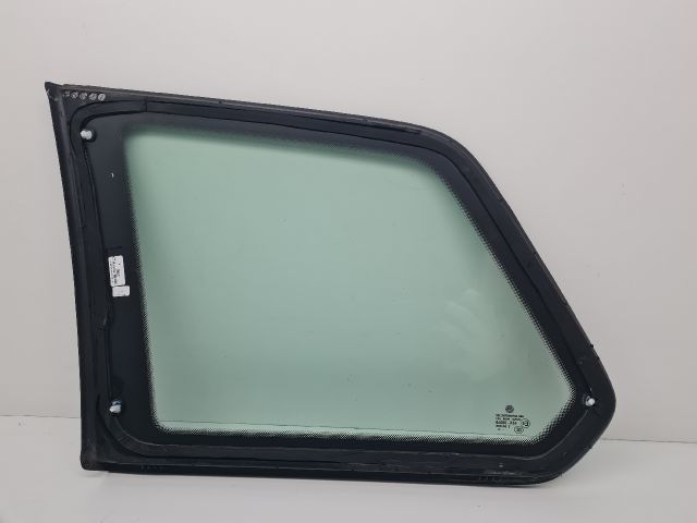 bontott VW GOLF VII Jobb hátsó Fixüveg (Ajtóban)