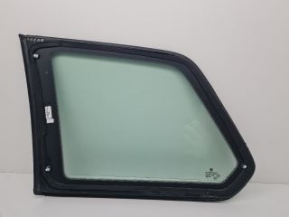 bontott VW GOLF VII Jobb hátsó Fixüveg (Ajtóban)