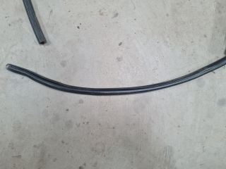 bontott VW GOLF VII Jobb hátsó Gumikéder