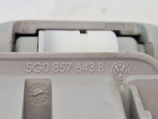 bontott VW GOLF VII Jobb hátsó Kapaszkodó (Felső)