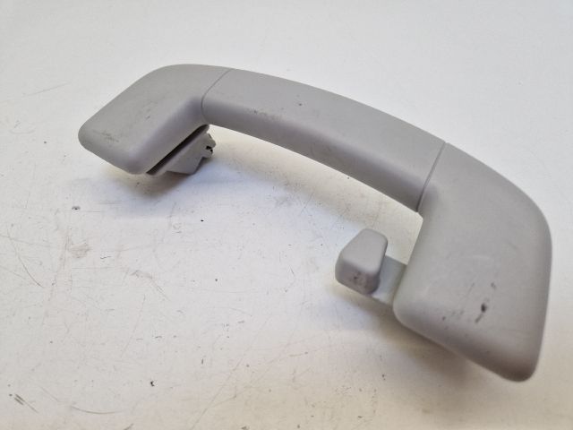 bontott VW GOLF VII Jobb hátsó Kapaszkodó (Felső)