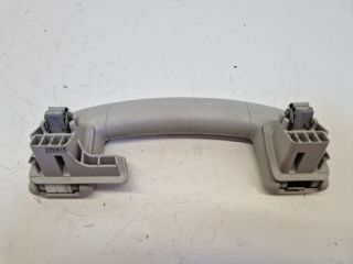 bontott VW GOLF VII Jobb hátsó Kapaszkodó (Felső)