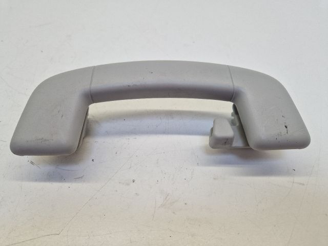 bontott VW GOLF VII Jobb hátsó Kapaszkodó (Felső)