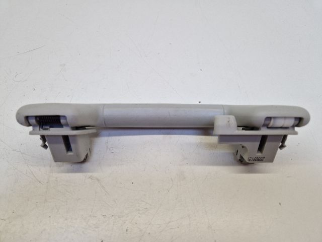 bontott VW GOLF VII Jobb hátsó Kapaszkodó (Felső)