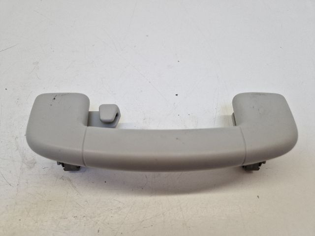 bontott VW GOLF VII Jobb hátsó Kapaszkodó (Felső)