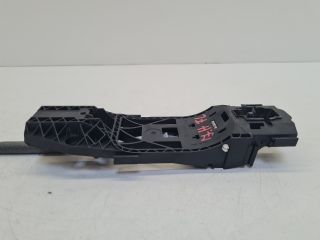 bontott VW GOLF VII Jobb hátsó Külső Kilincsfészek