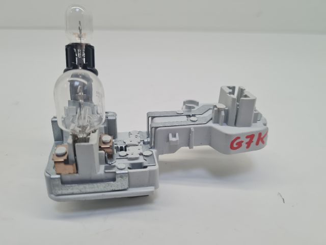 bontott VW GOLF VII Jobb Hátsó Lámpa Foglalat