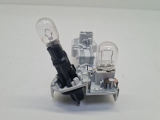 bontott VW GOLF VII Jobb Hátsó Lámpa Foglalat