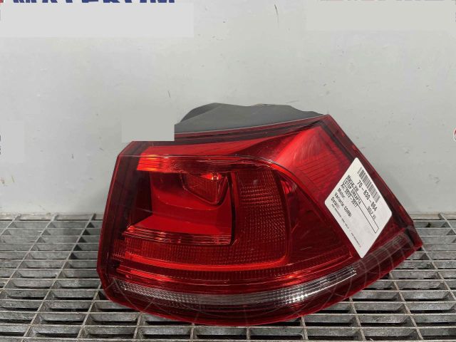 bontott VW GOLF VII Jobb Hátsó Lámpa
