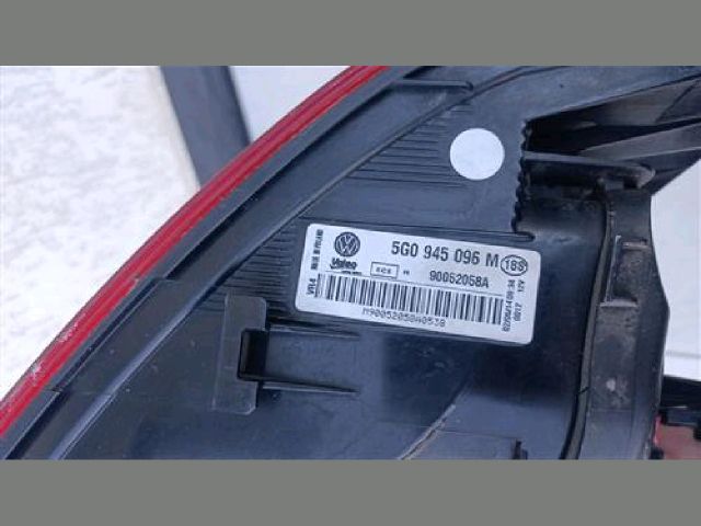 bontott VW GOLF VII Jobb Hátsó Lámpa