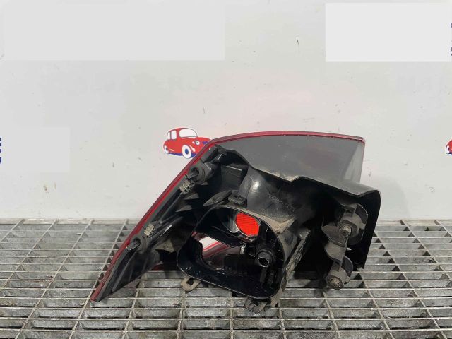 bontott VW GOLF VII Jobb Hátsó Lámpa