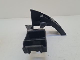 bontott VW GOLF VII Jobb hátsó Lökhárító Tartó (Műanyag)