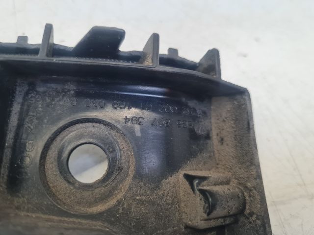 bontott VW GOLF VII Jobb hátsó Lökhárító Tartó (Műanyag)