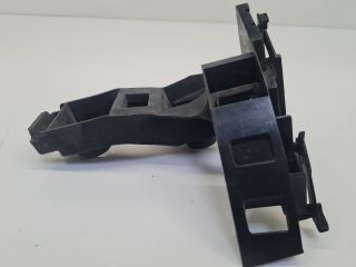 bontott VW GOLF VII Jobb hátsó Lökhárító Tartó (Műanyag)