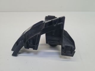 bontott VW GOLF VII Jobb hátsó Lökhárító Tartó (Műanyag)