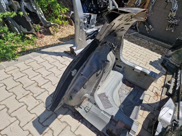 bontott VW GOLF VII Jobb hátsó Negyed Karosszéria Csomag