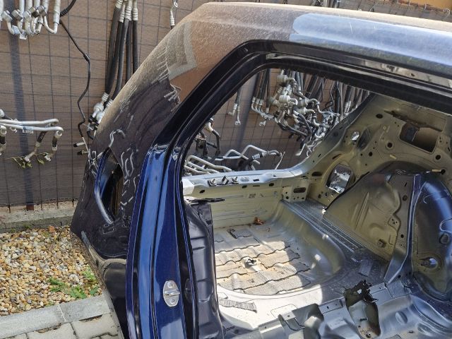 bontott VW GOLF VII Jobb hátsó Negyed Karosszéria Csomag