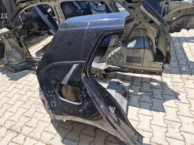 bontott VW GOLF VII Jobb hátsó Negyed Karosszéria Csomag