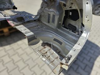 bontott VW GOLF VII Jobb hátsó Negyed Karosszéria Csomag