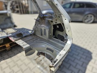 bontott VW GOLF VII Jobb hátsó Negyed Karosszéria Csomag