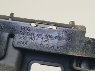 bontott VW GOLF VII Jobb hátsó Oldal Lökhárító Tartó (Műanyag)