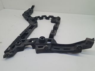 bontott VW GOLF VII Jobb hátsó Oldal Lökhárító Tartó (Műanyag)