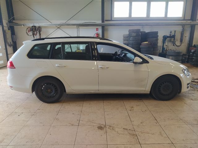 bontott VW GOLF VII Jobb hátsó Oldal Lökhárító Tartó (Műanyag)