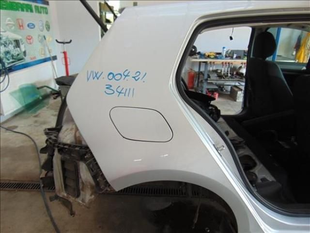 bontott VW GOLF VII Jobb hátsó Sárvédő
