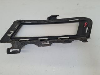 bontott VW GOLF VII Jobb Ködfényszóró Lámpakeret