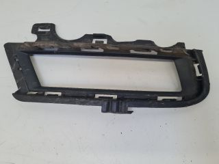 bontott VW GOLF VII Jobb Ködfényszóró Lámpakeret