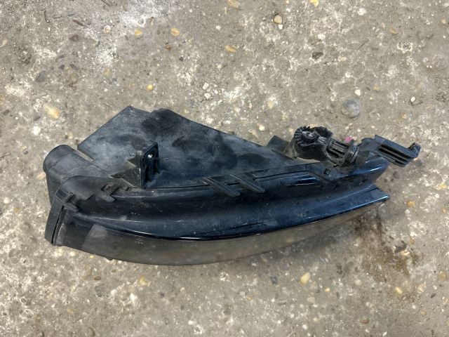 bontott VW GOLF VII Jobb Ködfényszóró