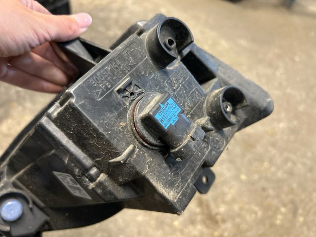 bontott VW GOLF VII Jobb Ködfényszóró