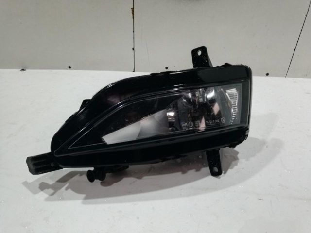 bontott VW GOLF VII Jobb Ködfényszóró