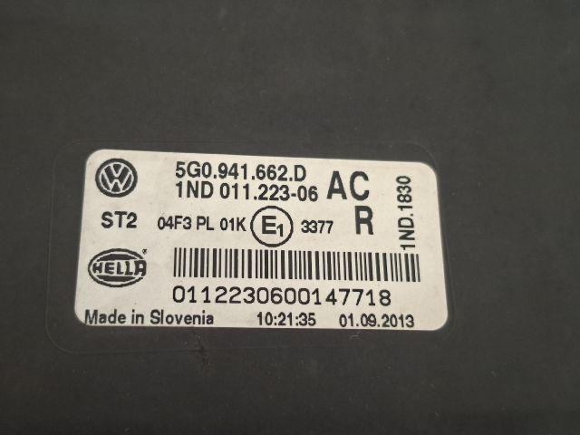 bontott VW GOLF VII Jobb Ködfényszóró