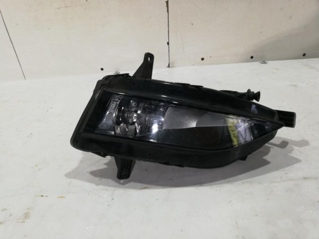 bontott VW GOLF VII Jobb Ködfényszóró