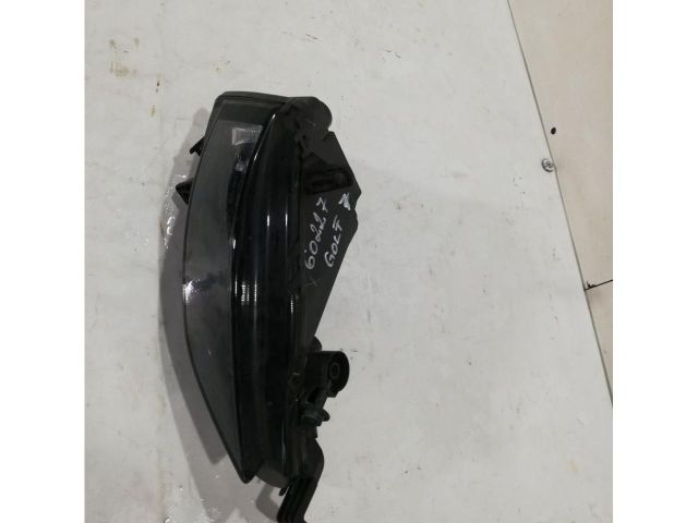bontott VW GOLF VII Jobb Ködfényszóró