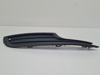 bontott VW GOLF VII Jobb Ködlámpa Rács