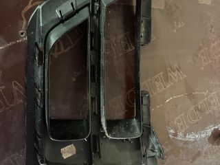 bontott VW GOLF VII Jobb Ködlámpa Rács