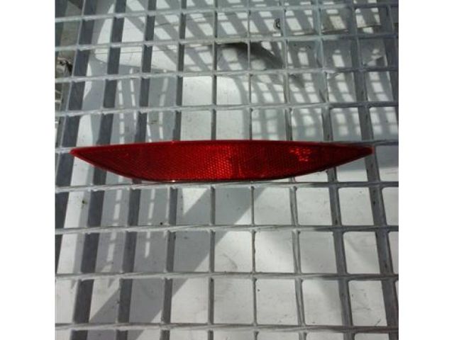 bontott VW GOLF VII Jobb Ködzárófény