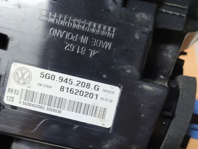 bontott VW GOLF VII Jobb Külső Hátsó Lámpa