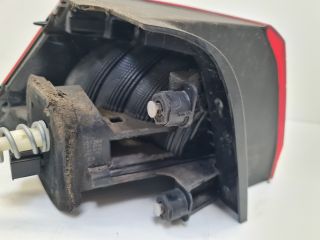 bontott VW GOLF VII Jobb Külső Hátsó Lámpa