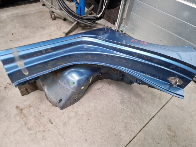 bontott VW GOLF VII Jobb Küszöb