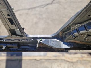 bontott VW GOLF VII Jobb Küszöb