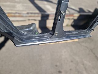 bontott VW GOLF VII Jobb Küszöb