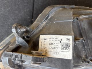 bontott VW GOLF VII Jobb Ledes Fényszóró