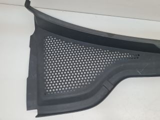 bontott VW GOLF VII Jobb Levélrács Záróvég