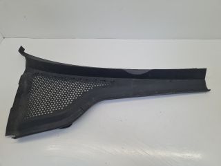 bontott VW GOLF VII Jobb Levélrács Záróvég