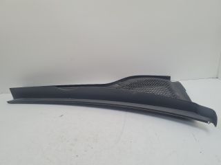 bontott VW GOLF VII Jobb Levélrács Záróvég